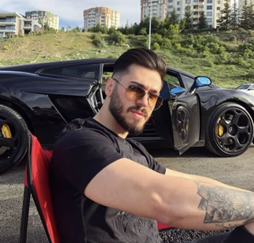 Profile photo of Noah R.